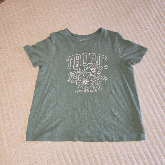 Old Navy Tops - Old Navy Green Tropic Graphic Tee Size Large